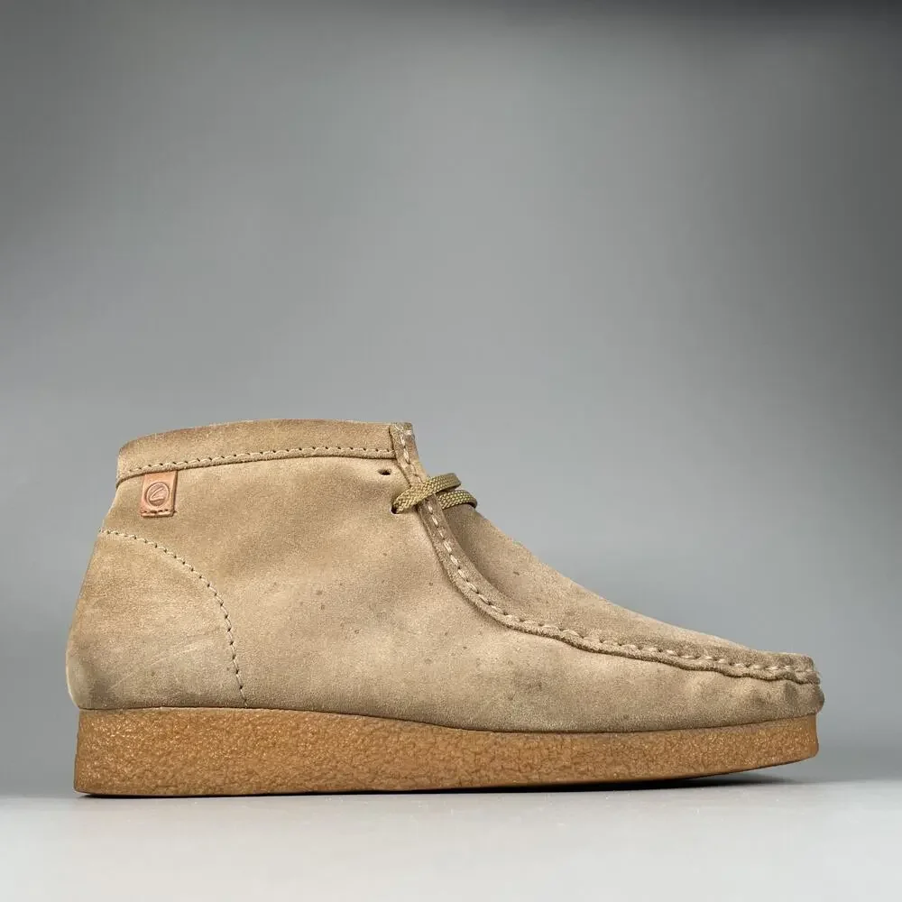 Clarks Collection Wallabee Men's 10.5 W Tan Suede Casual Chukka Ankle Boots GUC